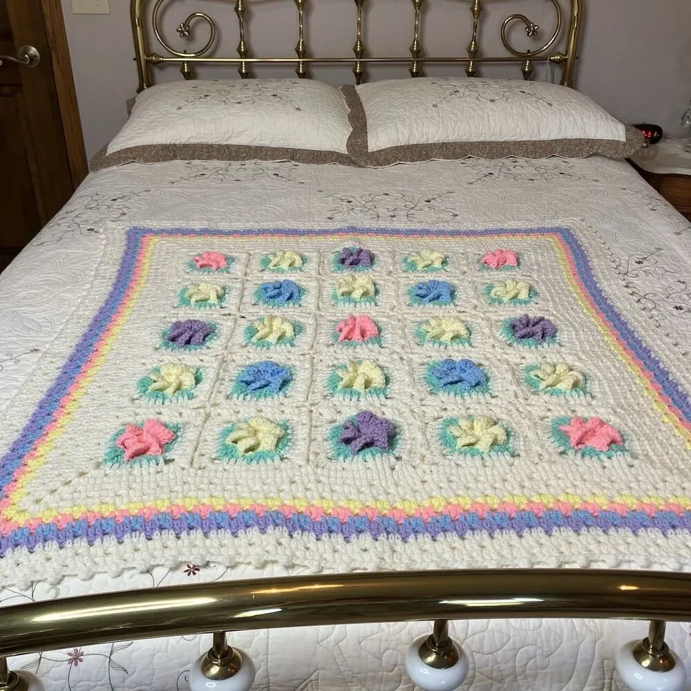 Vtg Handmade Crochet Granny Blanket Afghan Baby Spring Pastel 3D Roses Flowers